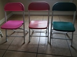 KIDS FOLDING CHAIRS